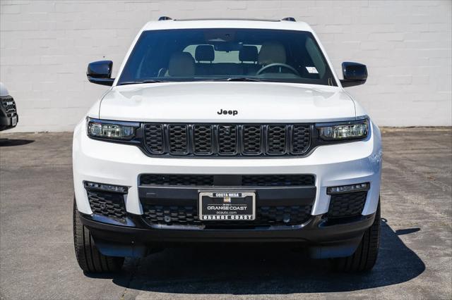 2025 Jeep Grand Cherokee GRAND CHEROKEE L LIMITED 4X4