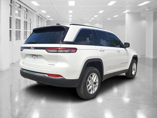 2025 Jeep Grand Cherokee GRAND CHEROKEE LAREDO X 4X2