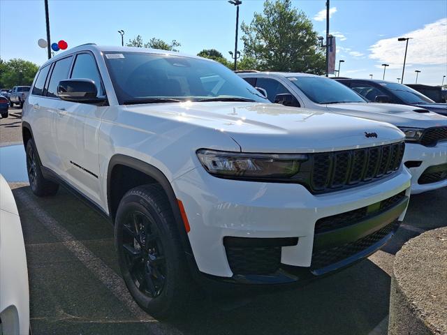 2025 Jeep Grand Cherokee GRAND CHEROKEE L ALTITUDE X 4X4