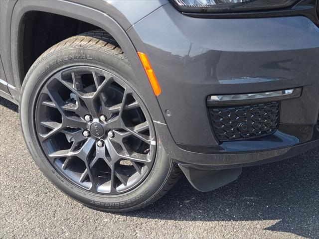 2025 Jeep Grand Cherokee GRAND CHEROKEE L SUMMIT 4X4
