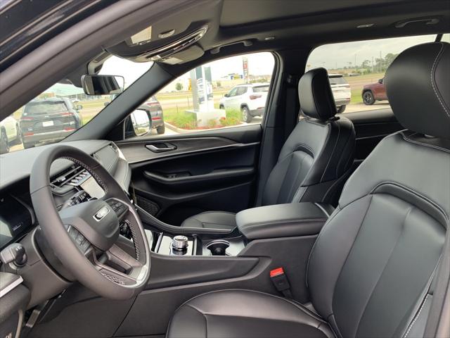 2025 Jeep Grand Cherokee GRAND CHEROKEE L LIMITED 4X2