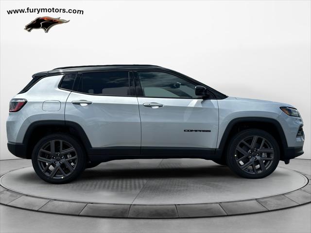 2025 Jeep Compass COMPASS LIMITED 4X4