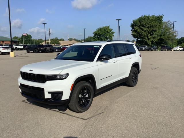 2025 Jeep Grand Cherokee GRAND CHEROKEE L ALTITUDE X 4X4