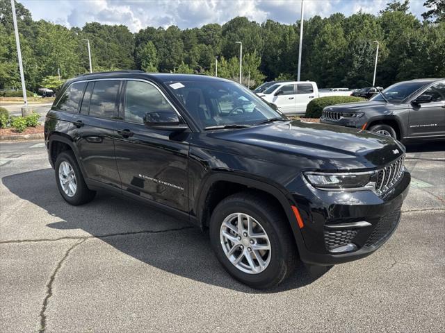 2025 Jeep Grand Cherokee GRAND CHEROKEE LAREDO X 4X2