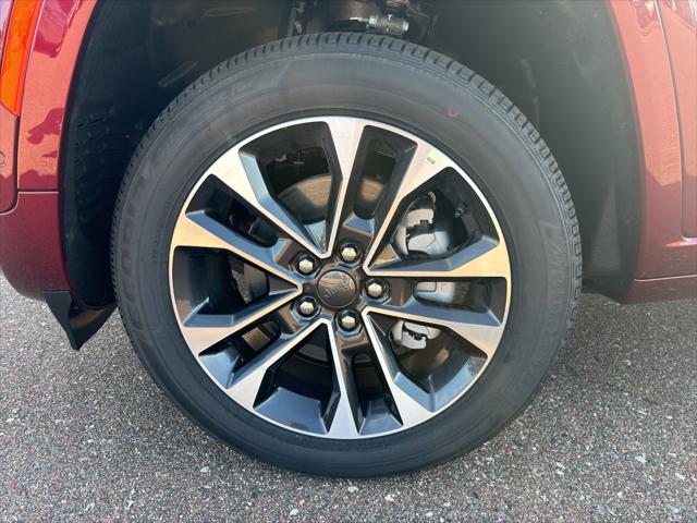 2025 Jeep Grand Cherokee GRAND CHEROKEE L OVERLAND 4X4