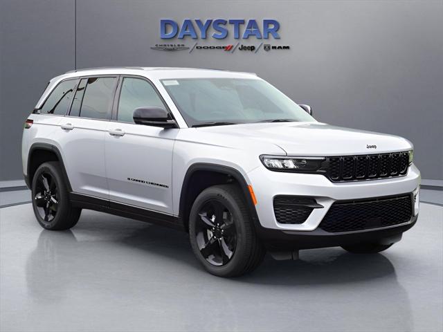 2025 Jeep Grand Cherokee GRAND CHEROKEE ALTITUDE 4X4 2025 Jeep Grand Cherokee GRAND CHEROKEE ALTITUDE 4X4