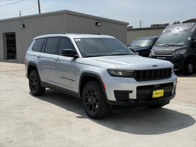 2025 Jeep Grand Cherokee GRAND CHEROKEE L ALTITUDE X 4X4