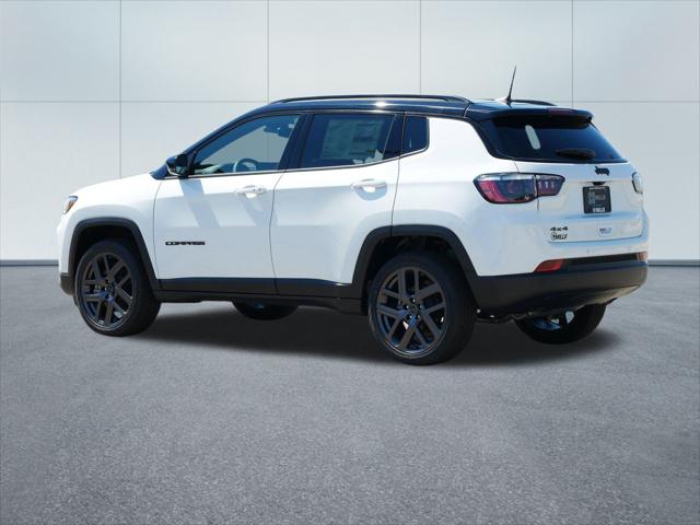 2025 Jeep Compass COMPASS LIMITED 4X4