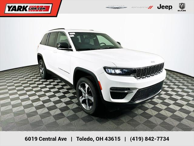 2025 Jeep Grand Cherokee GRAND CHEROKEE LIMITED 4X4