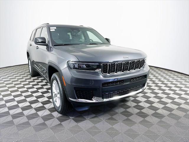 2025 Jeep Grand Cherokee GRAND CHEROKEE L LAREDO 4X4