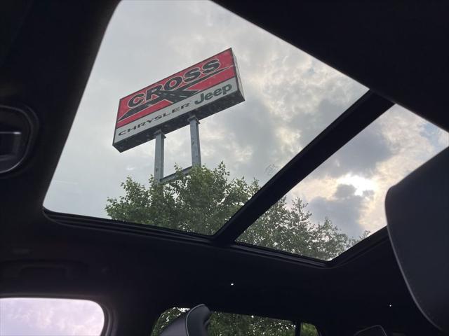 2025 Jeep Grand Cherokee GRAND CHEROKEE L SUMMIT RESERVE 4X4