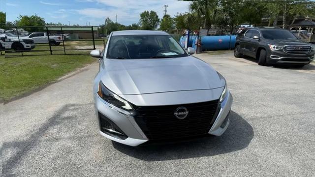 2023 Nissan Altima SV FWD