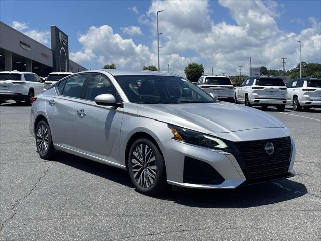 2023 Nissan Altima SV FWD