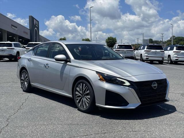 2023 Nissan Altima SV FWD