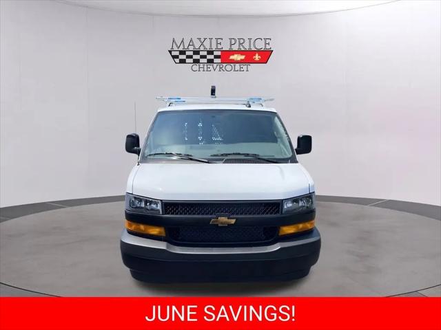 2025 Chevrolet Express Cargo Van RWD 2500 Regular Wheelbase WT