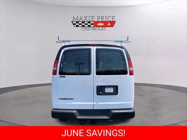2025 Chevrolet Express Cargo Van RWD 2500 Regular Wheelbase WT