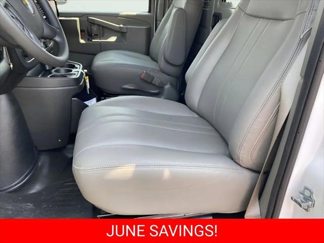 2025 Chevrolet Express Cargo Van RWD 2500 Regular Wheelbase WT