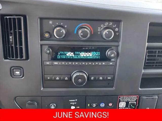 2025 Chevrolet Express Cargo Van RWD 2500 Regular Wheelbase WT