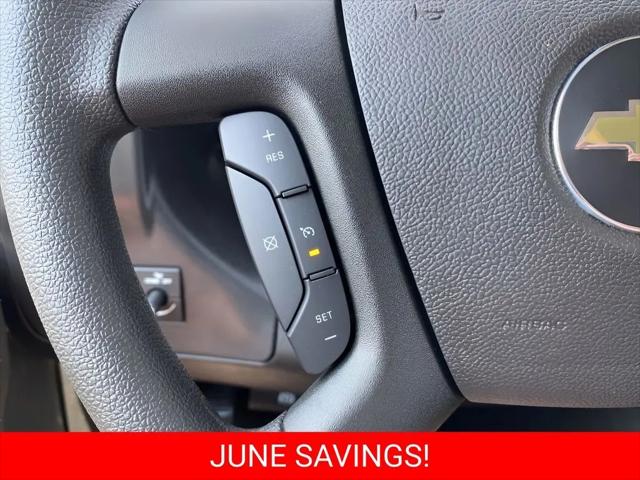 2025 Chevrolet Express Cargo Van RWD 2500 Regular Wheelbase WT