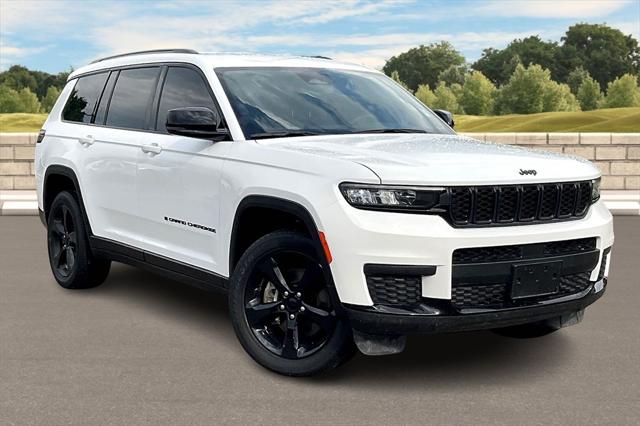 2023 Jeep Grand Cherokee L Altitude 4x4