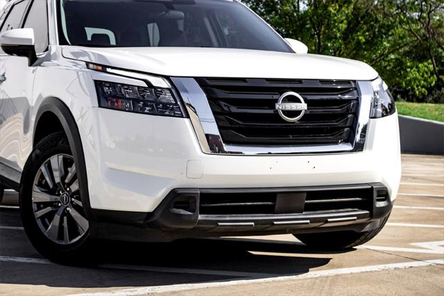 2025 Nissan Pathfinder SV FWD