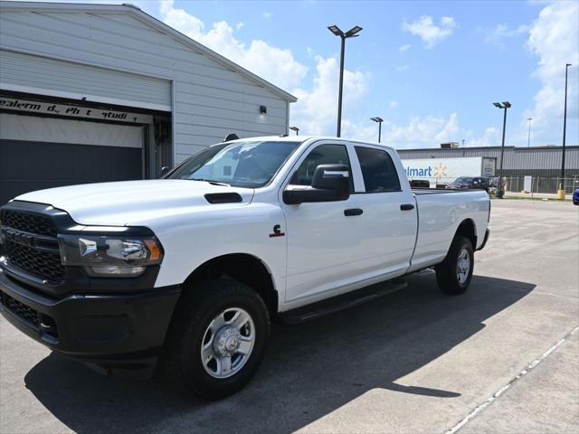 2024 RAM 2500 Tradesman Crew Cab 4x4 8 Box