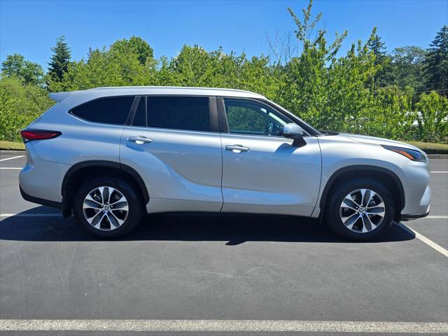 2023 Toyota Highlander XLE 2023 Toyota Highlander XLE