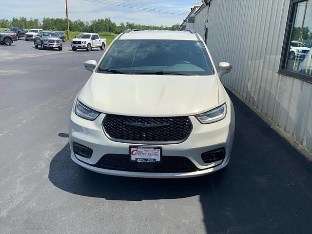 2021 Chrysler Pacifica Touring L AWD