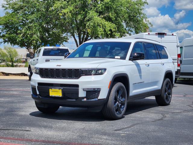 2025 Jeep Grand Cherokee GRAND CHEROKEE L LAREDO X 4X2