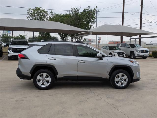 2020 Toyota RAV4 Hybrid XLE