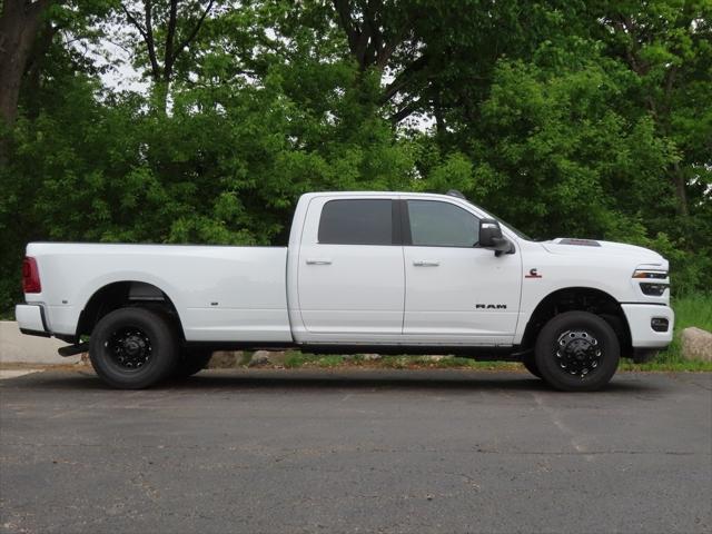 2025 RAM Ram 3500 RAM 3500 LARAMIE CREW CAB 4X4 8 BOX