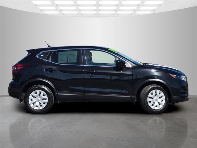 2020 Nissan Rogue Sport S FWD Xtronic CVT