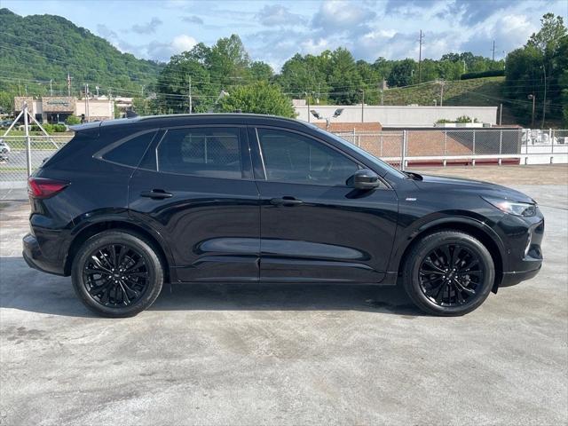 2023 Ford Escape ST-Line Elite