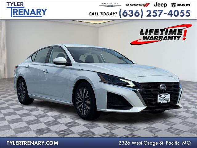 2023 Nissan Altima SV FWD