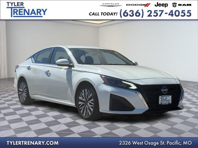 2023 Nissan Altima SV FWD