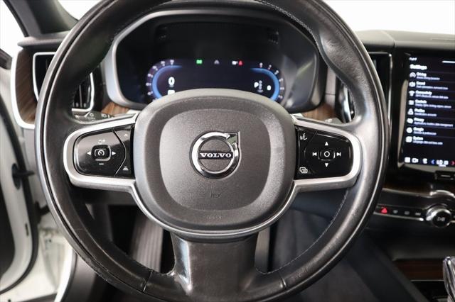2022 Volvo XC60 B5 Inscription
