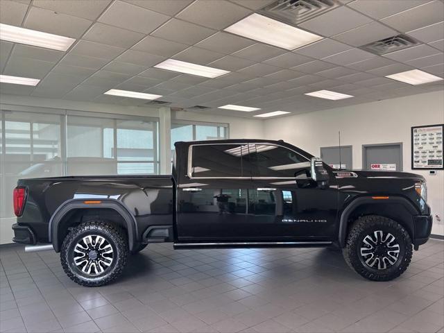 2023 GMC Sierra 2500HD 4WD Crew Cab Standard Bed Denali