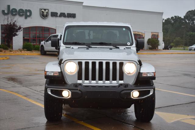 2023 Jeep Gladiator Overland 4x4