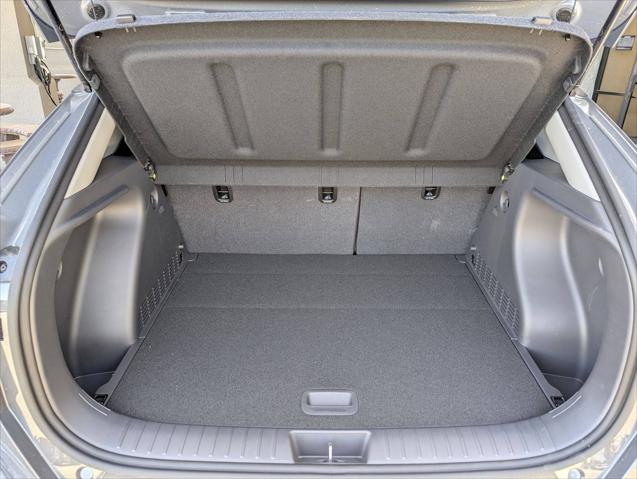 2025 Hyundai Kona SEL Convenience