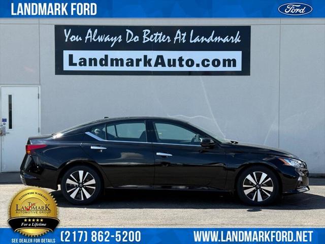 2022 Nissan Altima SL FWD