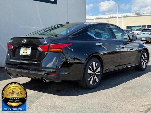 2022 Nissan Altima SL FWD