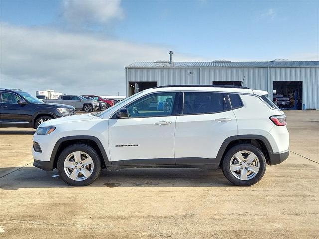 2022 Jeep Compass Latitude FWD
