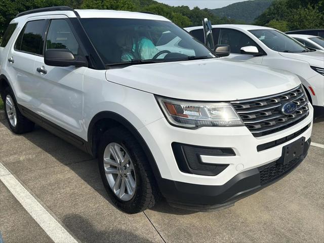 2017 Ford Explorer Base