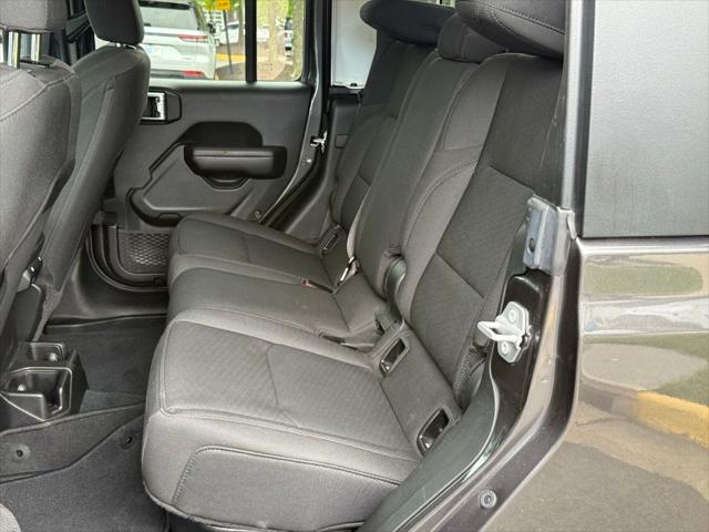 2022 Jeep Gladiator Sport S 4x4
