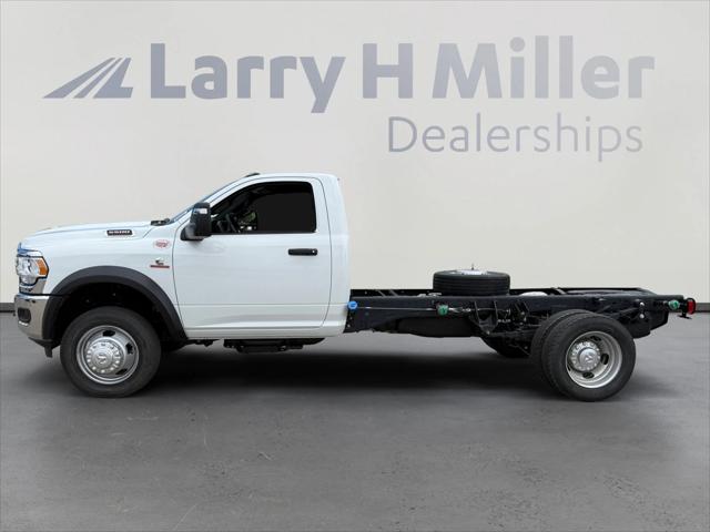 2024 RAM Ram 5500 Chassis Cab RAM 5500 TRADESMAN CHASSIS REGULAR CAB 4X4 84 CA 2024 RAM Ram 5500 Chassis Cab RAM 5500 TRADESMAN CHASSIS REGULAR CAB 4X4 84 CA