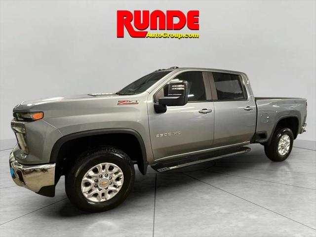 2024 Chevrolet Silverado 2500HD 4WD Crew Cab Standard Bed LT