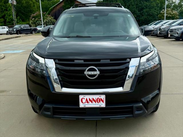 2024 Nissan Pathfinder SV FWD