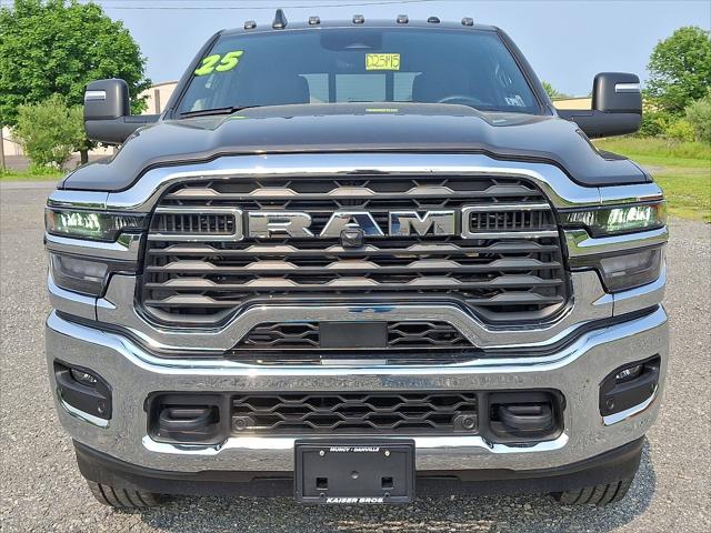 2025 RAM Ram 2500 RAM 2500 TRADESMAN CREW CAB 4X4 64 BOX