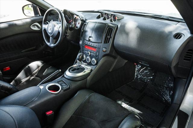 2009 Nissan 370Z Touring