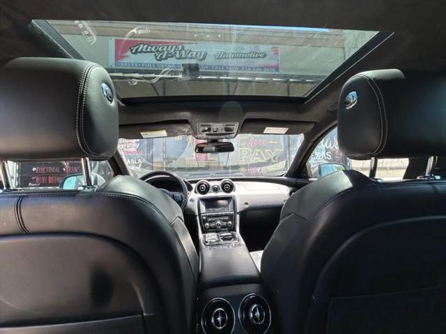 2015 Jaguar XJ XJ